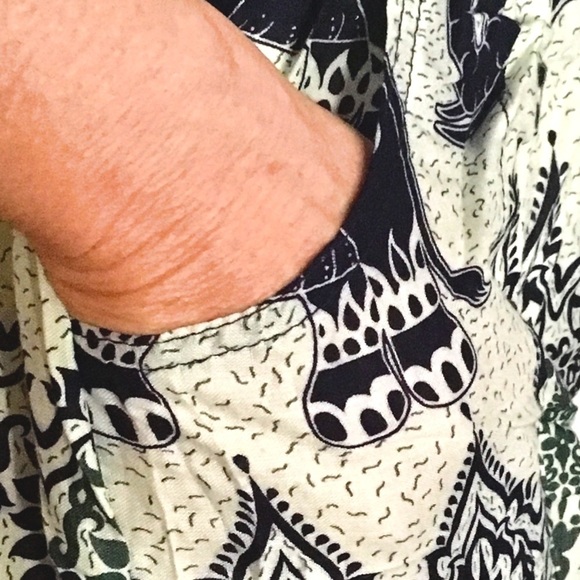 Boho elephant paisley rayon high waisted shorts - LAST PAIR! NIB - Picture 4 of 7